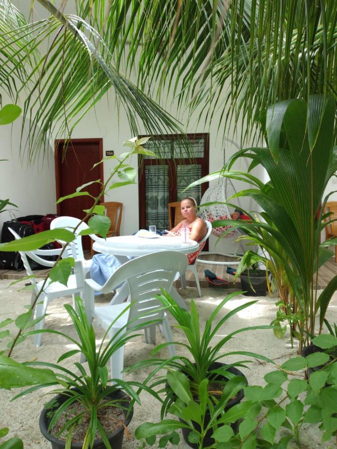 Sunrise Inn Thoddoo Extérieur photo
